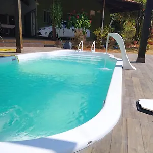 casa-em-caldas-piscina-solar-e-eletrica.caldasnovashotels.com/